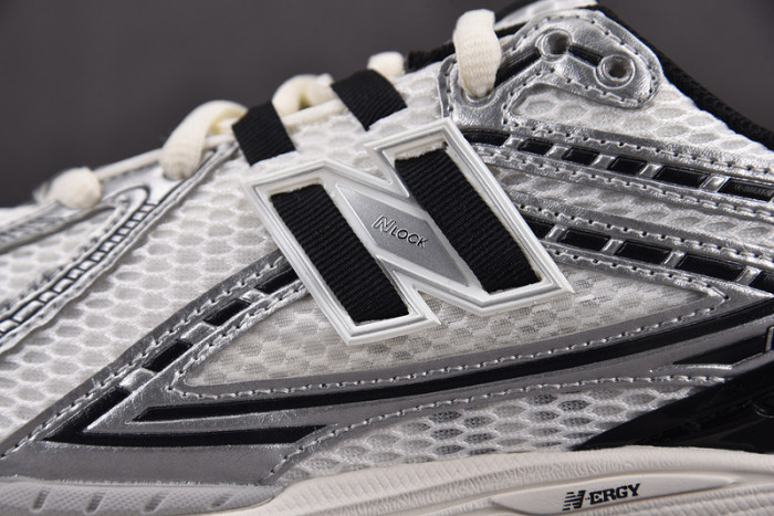 New Balance 1906R Silver Black M1906RER