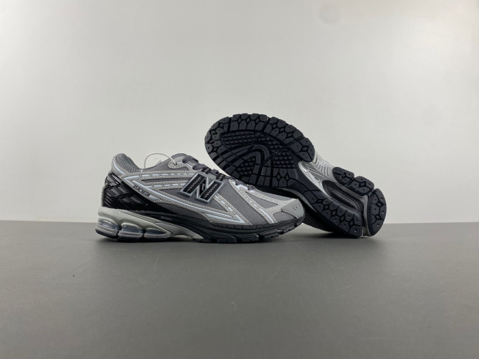 New Balance 1906R Castlerock Rain Cloud M1906RLG
