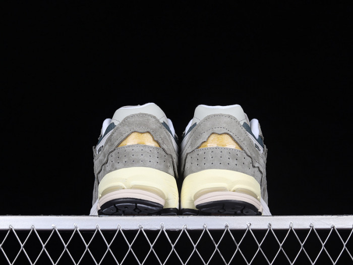 New Balance 2002R Protection Pack Mirage Grey M2002RDD