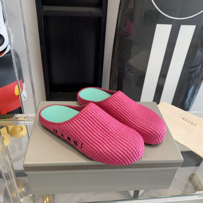 MARNI Fussbett Sabot Loafers