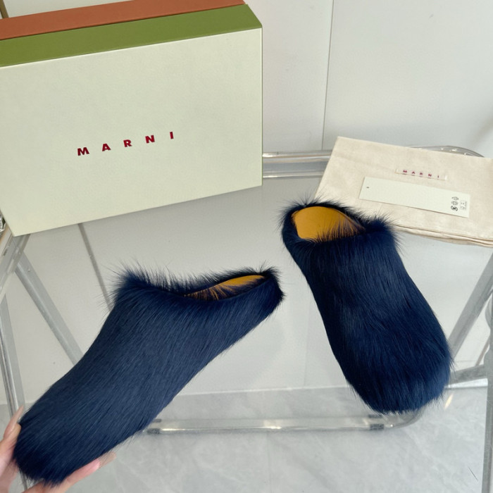 Marni Fussbett Sabot Loafers