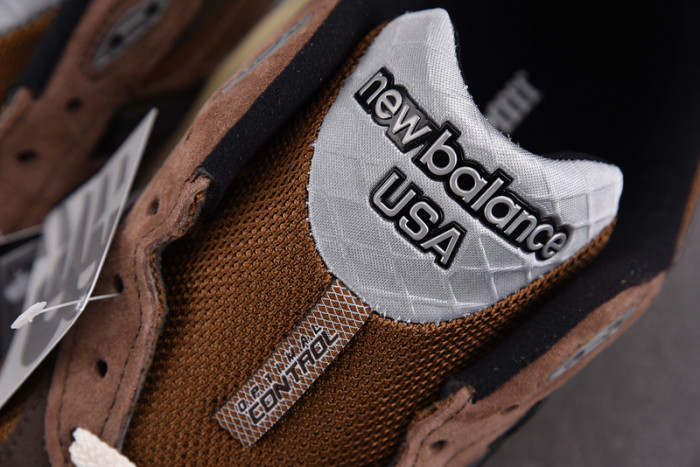 New Balance 990v3 MiUSA JJJJound Montréal M990JB3