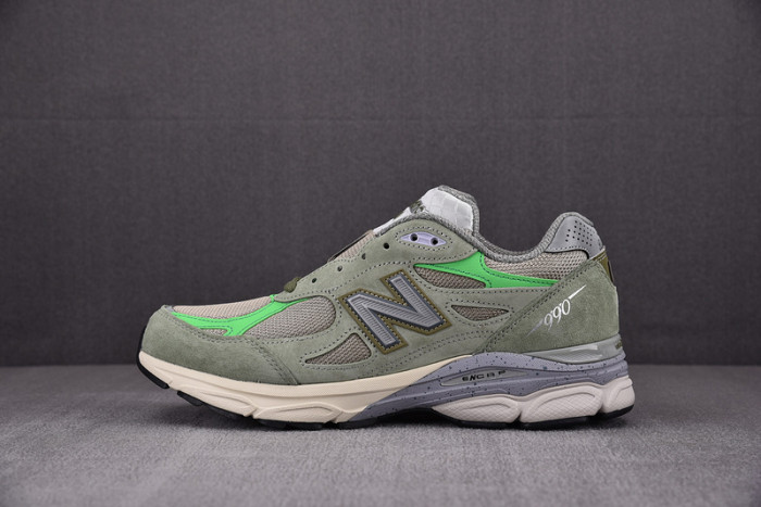 New Balance 990v3 Patta Keep Your Family Close M990PP3