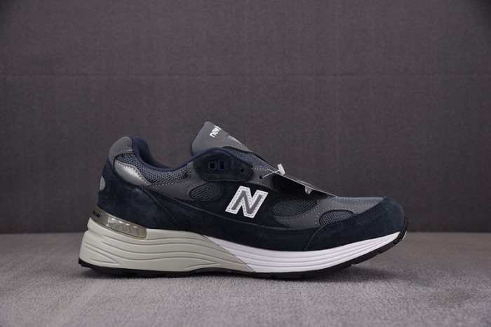 New Balance 992 Navy Grey M992GG