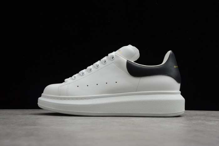 ALEXANDER MCQUEEN SNEAKERS