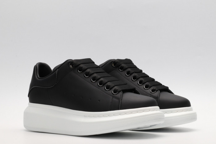 ALEXANDER MCQUEEN SNEAKERS