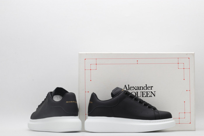 ALEXANDER MCQUEEN SNEAKERS