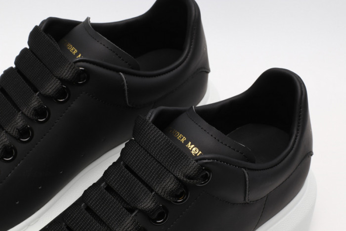 ALEXANDER MCQUEEN SNEAKERS