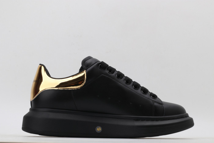 ALEXANDER MCQUEEN SNEAKERS