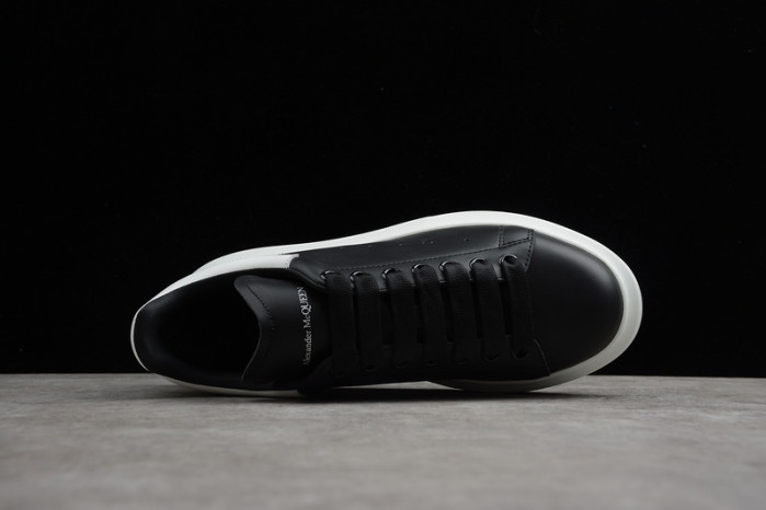 ALEXANDER MCQUEEN SNEAKERS