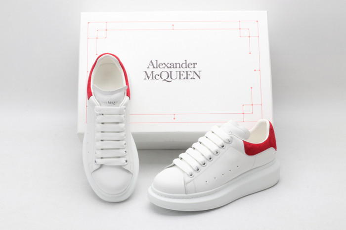 ALEXANDER MCQUEEN SNEAKERS