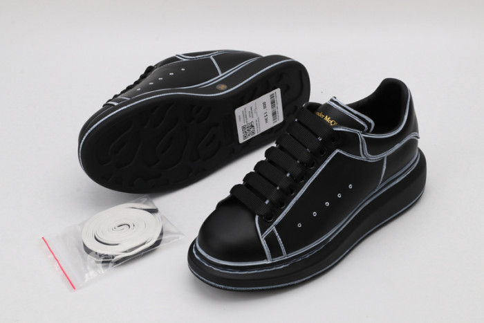 ALEXANDER MCQUEEN SNEAKERS