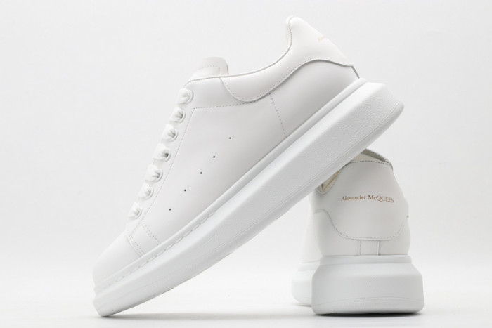 ALEXANDER MCQUEEN SNEAKERS