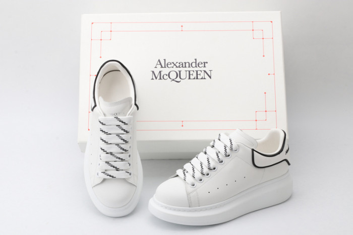 ALEXANDER MCQUEEN SNEAKERS
