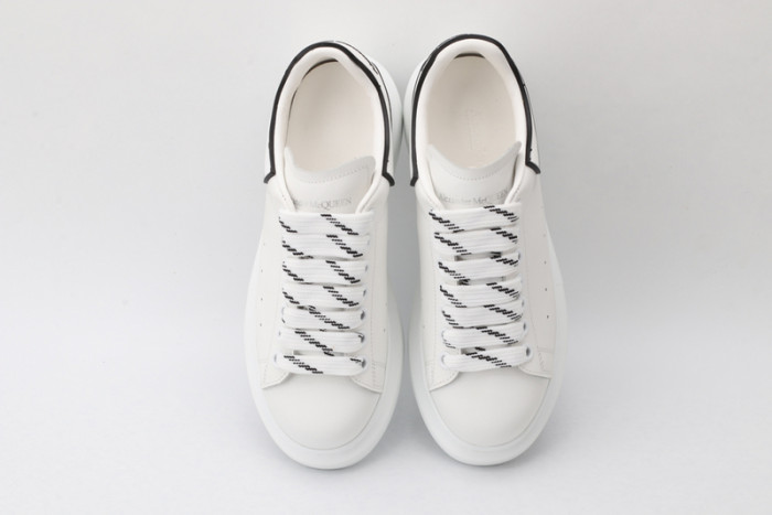 ALEXANDER MCQUEEN SNEAKERS