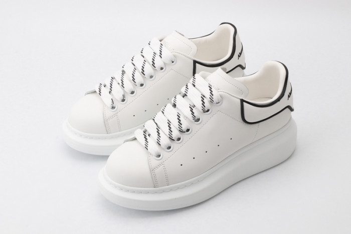 ALEXANDER MCQUEEN SNEAKERS