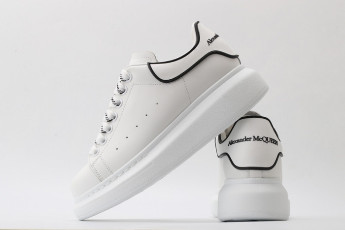 ALEXANDER MCQUEEN SNEAKERS