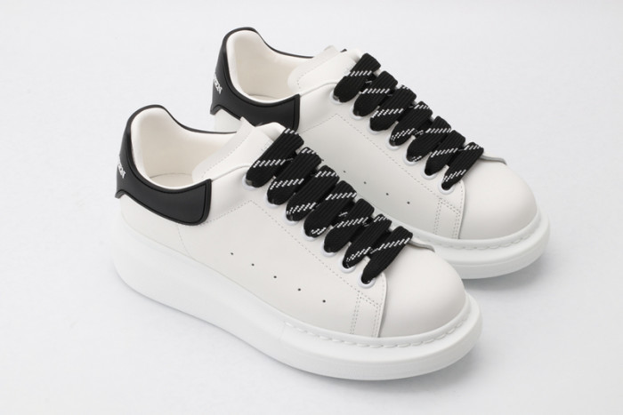 ALEXANDER MCQUEEN SNEAKERS