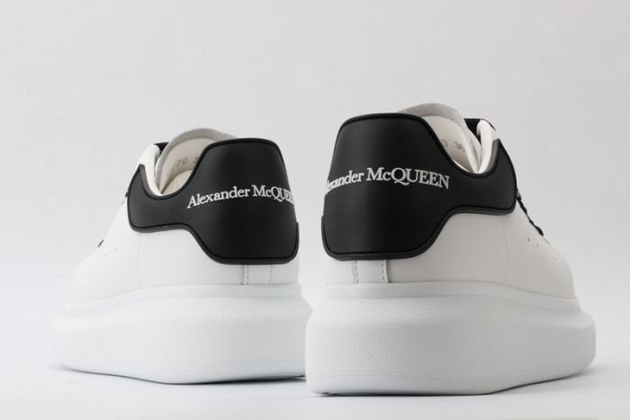 ALEXANDER MCQUEEN SNEAKERS