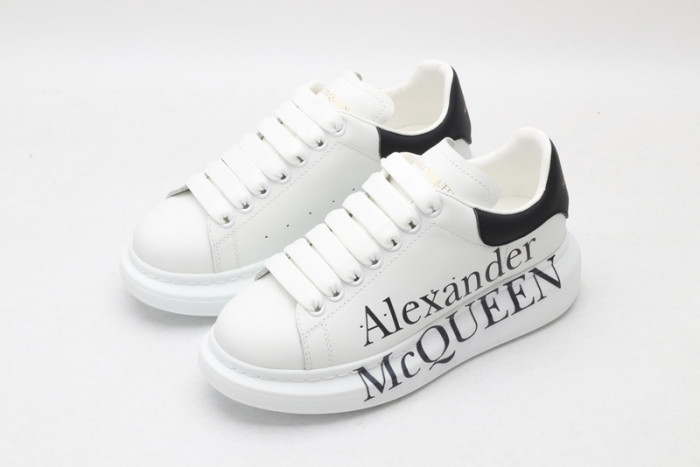 ALEXANDER MCQUEEN SNEAKERS