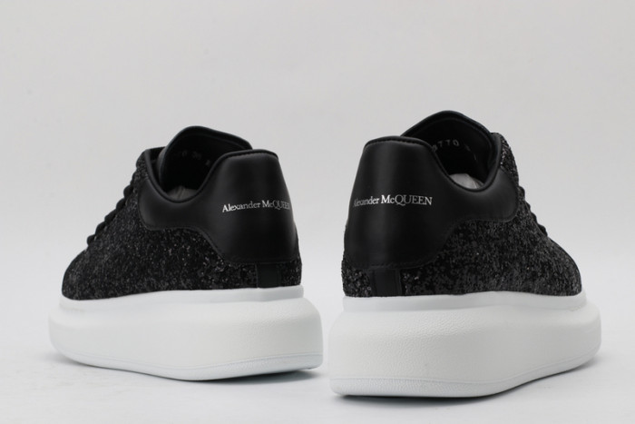 ALEXANDER MCQUEEN SNEAKERS
