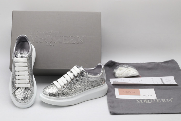 ALEXANDER MCQUEEN SNEAKERS