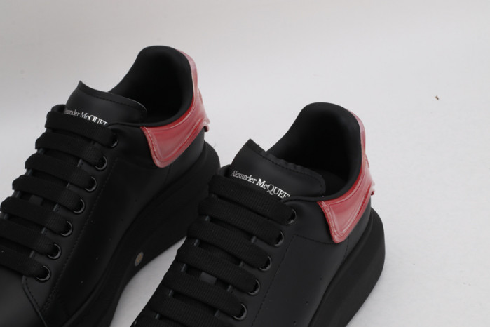 ALEXANDER MCQUEEN SNEAKERS