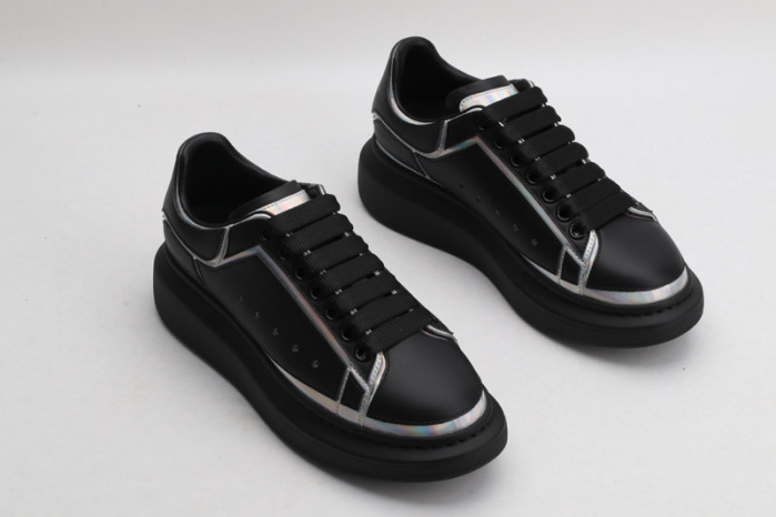 ALEXANDER MCQUEEN SNEAKERS