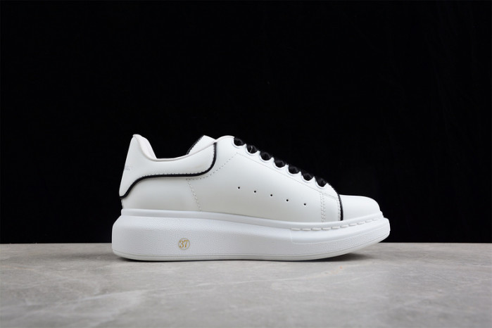ALEXANDER MCQUEEN SNEAKERS