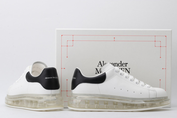 ALEXANDER MCQUEEN SNEAKERS