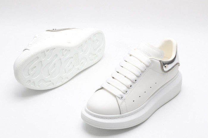 ALEXANDER MCQUEEN Sneaker