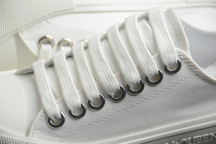 ALEXANDER MCQUEEN Sneaker