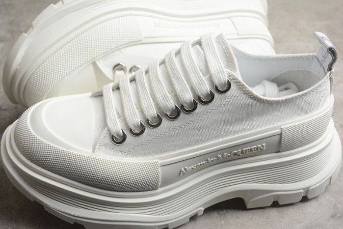 ALEXANDER MCQUEEN Sneaker