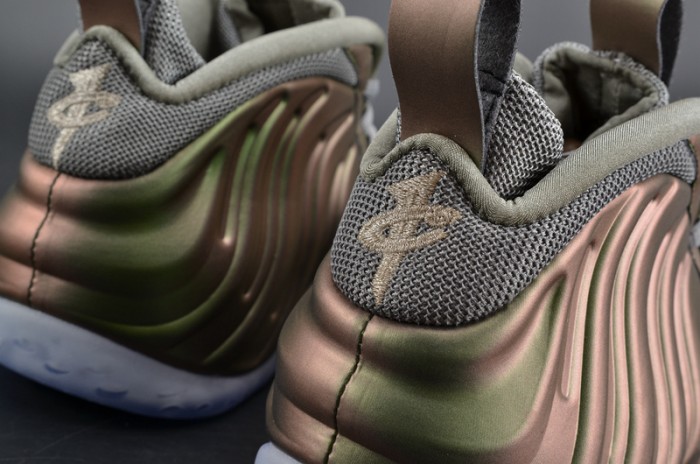 Nike Air Foamposite One “Shine”  Dark Stucco/ black  AA3963-001
