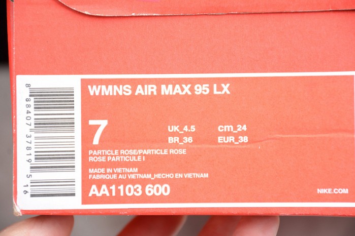 Nike AIR MAX 95 DELUXE “PARTICLE ROSE”  Particle Rose AA1103-600
