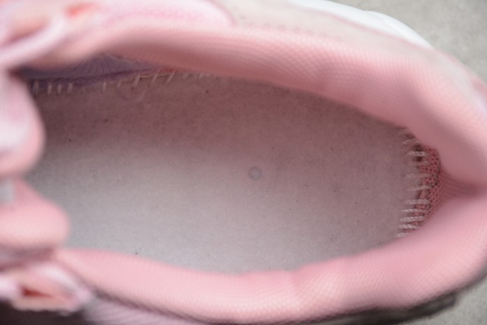 Nike Air Max 95 “PRISM PINK” White-Sheen-Black  919924-600