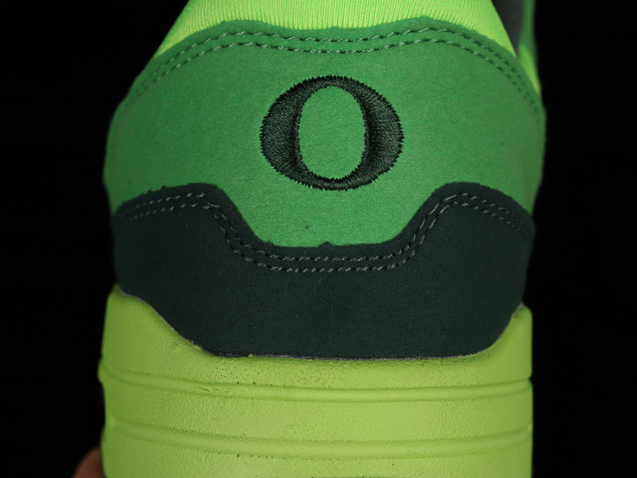 NIKE AIR MAX 1 OREGON DUCKS