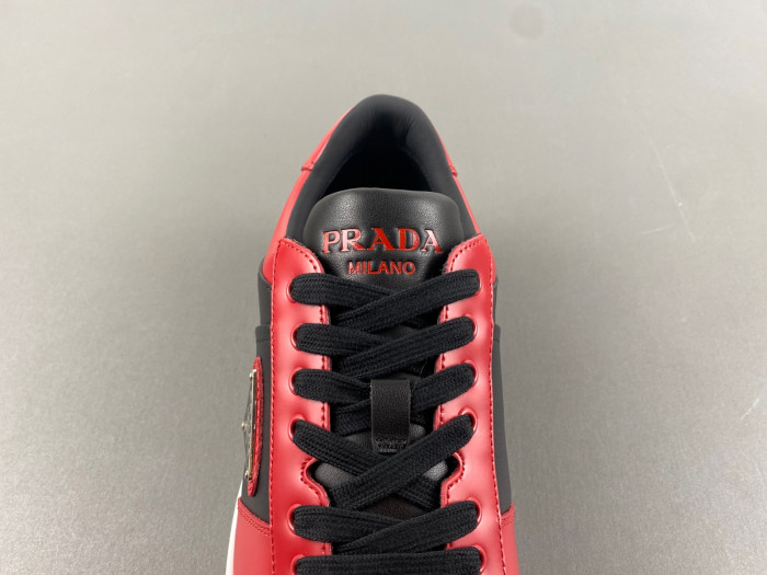 Prad Sneakers