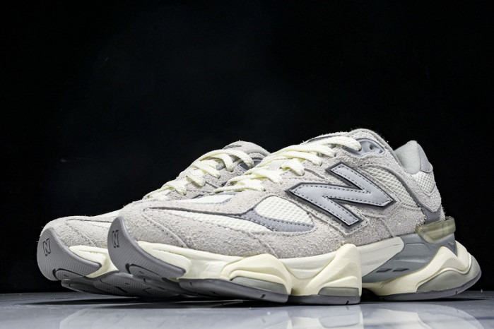 New Balance 9060 Moonbeam Sea Salt U9060HSC