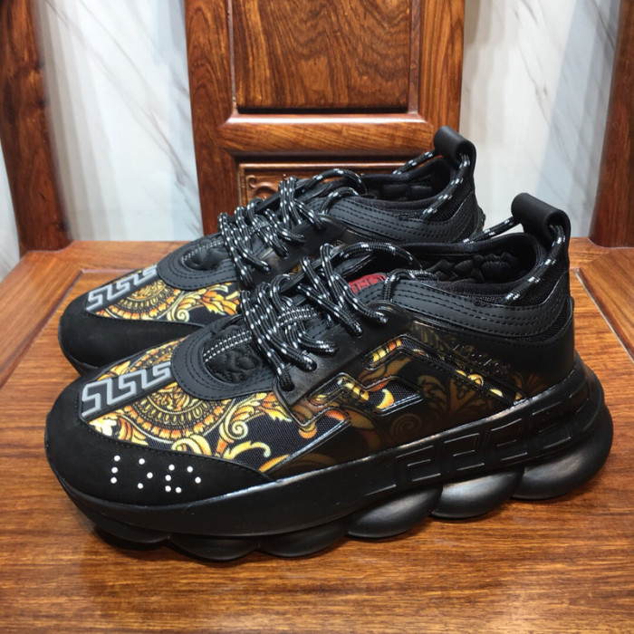 VERSA CHAIN REACTION SNEAKERS