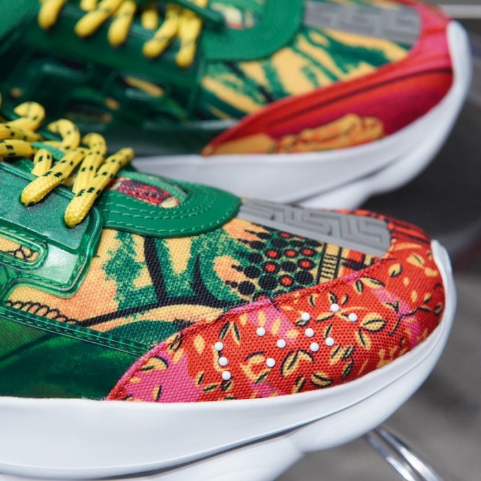VERSA CHAIN REACTION SNEAKERS