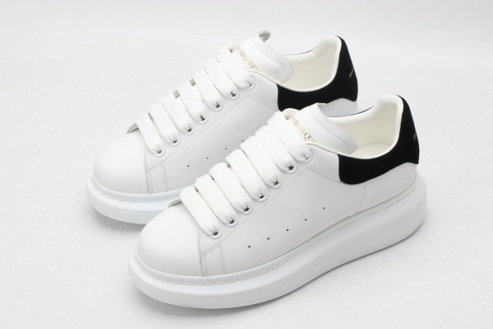 ALEXANDER MCQUEEN SNEAKERS