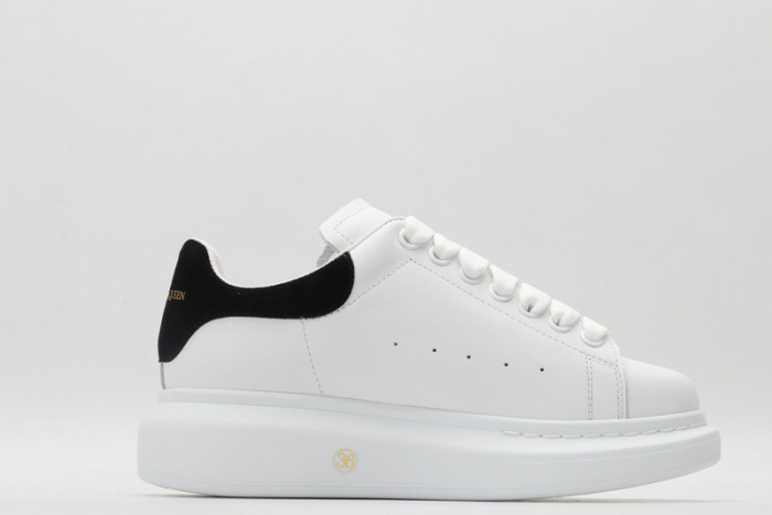 ALEXANDER MCQUEEN SNEAKERS