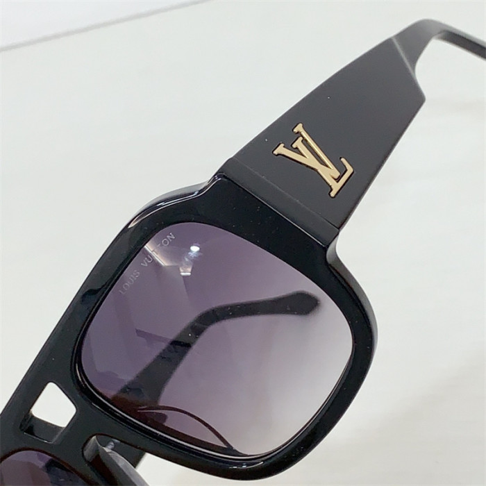 L1VV Sunglasses